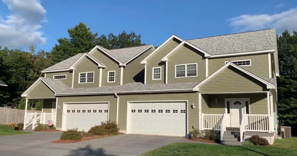 Bay Hollow Condos
