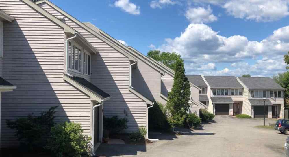 Chelsea Mews Condos