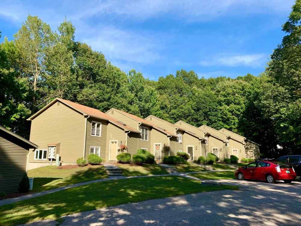 Oak Circle Condos