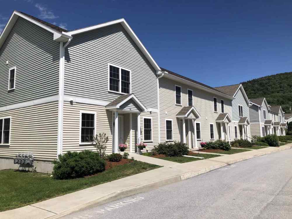 Pineview Condominiums Catamount Realty Group