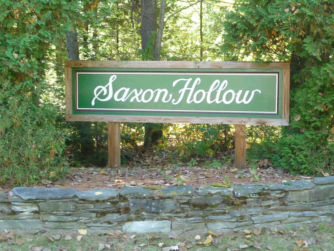 Saxon Hollow Condos