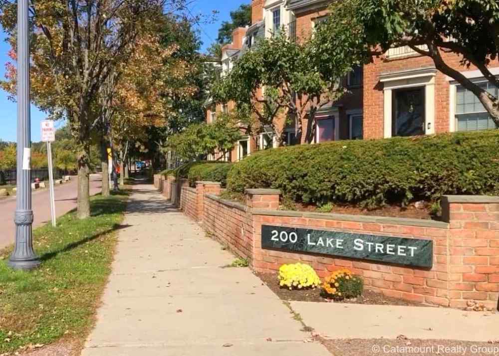 200 Lake Street Condos